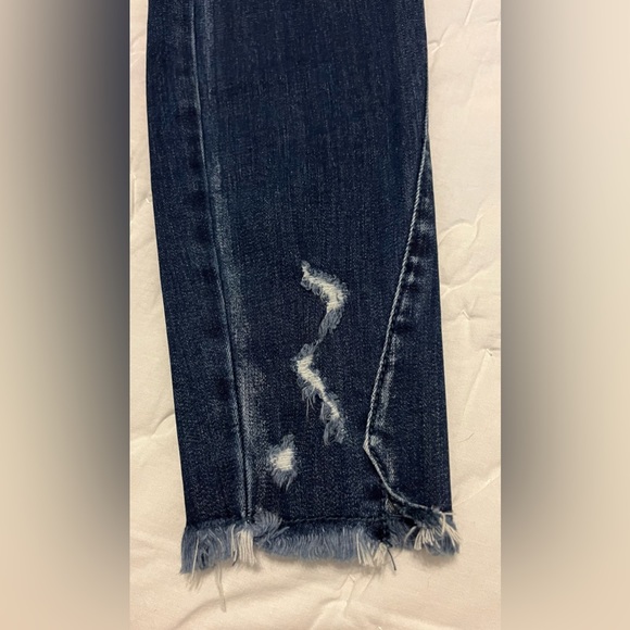 Kancan Mid Rise Frayed Hem Ankle Skinny Jeans - 25 x 27 - Picture 8 of 12